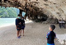 Jamesbong and Pungchang Cave