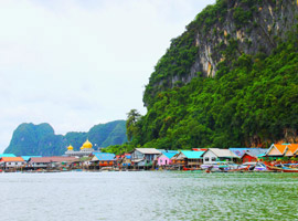 Jamesbond Island by Speed Boat