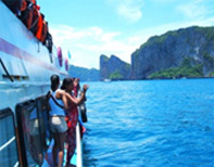 PP Khai Island Luxury Boat by JC Tour