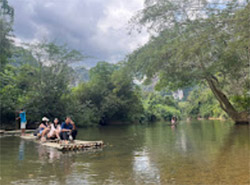 Khao Sok: Elephant Bath in nature